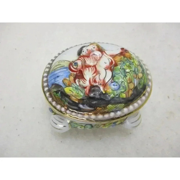 Capodimonte Cherub porcelain box, Snuff Box, Pill Jewelry Trinket jewelry box - Picture 9 of 9